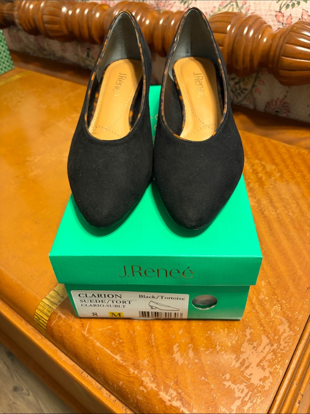 J. Renee Black/Tortoise Clarion Suede Pump Size 8M
